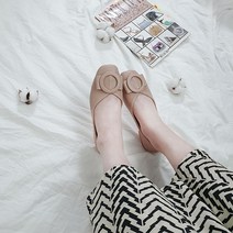 디아 마리안 스퀘어 링 리본장식 브이라인 플랫슈즈