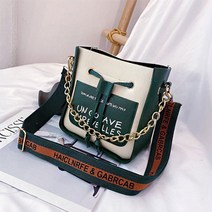 트렌드한 패션레터링 체인숄더 크로스백