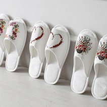 실내용슬리퍼 자수 흰색 실내화 집안신발 거실 방슬리퍼 손님용
