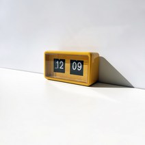 머스타드 플립 레트로 컬러 탁상시계, 옐로우