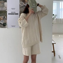 봄 데일리 꾸안꾸 캐주얼 루즈핏 케이블 꽈베기 니트 티셔츠 니트 반바지 한벌 코디 세트
