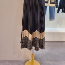 클리지 배색 주름 스커트(CM8WKS05)