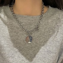 야구선수목걸이 티타늄 스틸 더블 레이어 여성 유행 힙합 틈새 디자인 쇄골 체인 펑크 개성 남성 액세서리