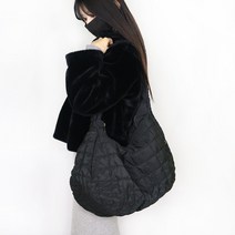 에이원스토어 제니 보부상가방 패딩 퀼딩 구름백 휘뚜르마뚜르 큰가방