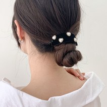 블루씨티 반달 벨벳 진주 큐빅 하트 헤어 바나나핀 집게핀