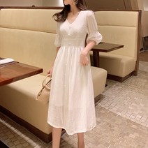 잇츠스타일 여성 브이넥 단색 쉬폰 퍼프 스트라이프라인 봄 미디원피스