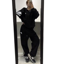 남녀공용 박스핏 기모 허리밴딩 커플 트레이닝팬츠 와이드 일자바지