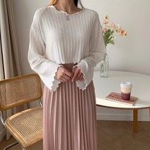 코지 여자 여름 바캉스룩 바다패션 단정한 물결 크롭 니트