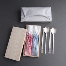 복띠 칠보 은수저 2벌 80% 부부 커플 혼수 예단 신혼 명품 은수저세트 은혼식 부모님 생신 선물, 청색보자기
