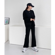 가을 여성 무지 자가드 원단 라운드넥 오버핏 루즈핏긴팔티 산책룩 워킹룩 다리가길어보이는 밴딩부츠컷세트 4컬러