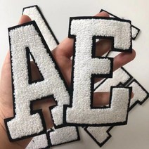 큰 흰색 문자 셔닐 실 수 놓은 철 패치 Applique Diy 이름 배지 알파벳 패치 의류 가방 액세서리, 디, 1개