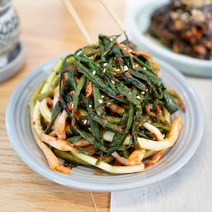 [물레방아반찬] 맛 한번 보면 바로 라면 끓이게 되는 파김치!! 칼국수 맛집에서 직접 만든 전라도식 국산 파김치!!!, 500g