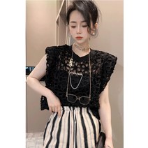 티셔츠 여아 키 작은 상의 디자인 느낌 블라우스 날씬해 보이는 펀칭 패드 크랍 상의 유럽역