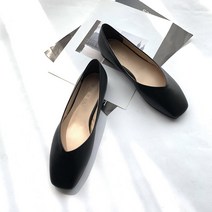 국내제작 발편한 스퀘어 토 브이 컷팅 단화 1cm 여성 플랫 슈즈 블랙 245