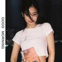 여성 반팔티 티셔츠 슬림 핏 반소매 여자반팔티셔츠 크롭 T 스퀘어 넥 인박카127