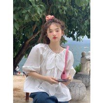 흰색 셔링 페플럼 리본타이 퍼프소매 레이스 7부 러블리 베이비돌 블라우스