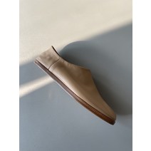 패셔너블 아이보리 블랙 소가죽 여성 타비슈즈