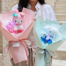 산리오 인형꽃다발 LED 홀로그램 장미 비누꽃 꽃다발 선물 졸업식 학예회 입학식 연주회 유치원 어린이집 꽃선물 행사 단체, 마이멜로디 인형 꽃다발