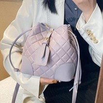 신비한 연보라색 퀼팅 버킷백 대용량 숄더 크로스 가방