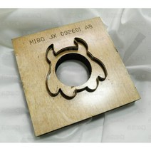 작은 박쥐 칼 금형, A형 차렷 박쥐 - 기본 칼날