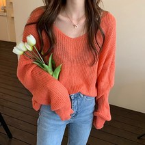 2303 - 솜사탕 깊은v넥 루즈핏니트