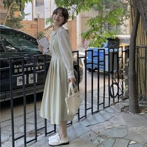 김하늘 남보라 아이유 서하얀 옷 원피스 광택 려원 백예린 여자연예인공항패션 체크 키작녀 박주미