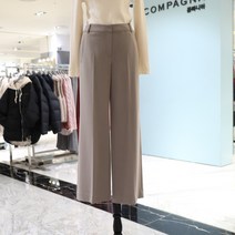 꼼빠니아 와이드한 핏이 세련되고 포멀한 무드를 연출하며 폴리혼방 소재로 보온성이 좋고 구김이 적어 활동성이 우수한 팬츠 ***베이직 와이드 팬츠***