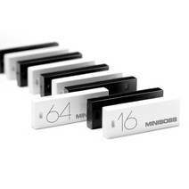 USB메모리 MINIBOSS stick 32GB 화이트