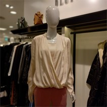 블루페페 블루페페 셔링 밑단 쉬폰 블라우스 P211MSC002