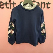 쁘띠앙팡 로제자수맨투맨_PK_PCS52GTS06_구로점