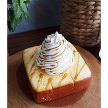 허니브레드 클레이디저트 /모형음식