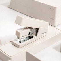아트박스/누사인 누사인 한손 베이직 이지 스테이플러, 화이트 NS081선택했어요, 1개