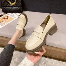 고품격 스니커즈 여성구두 2023 봄 빈티지 블랙 오피스 헤드 두꺼운 바닥의 미끄럼 방지 여성화 핸드메이드