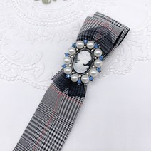 체크 까메오 리본브로치 블라우스 정장 명품 넥브로치 넥타이