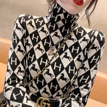 다이뻐 리틀깽스 울혼방 부드러운촉감 따뜻한 스퀘어 네모 체크 배색 하이넥 폴라 니트