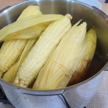 초쫀득 삶은 찰옥수수 국산 냉동옥수수 특품 상품 안심 옥수수, 15팩(30개), 상품 미백찰