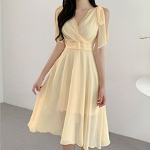 [랜덤플레이] 민소매 리본 여신 미디 여행룩 원피스