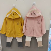 압소바 50% 데일리룩으로 추천하는 집업상하복