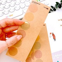 18x18mm 원형 크라프트지 스티커 4매.랄라예나