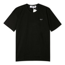 꼼데가르송 남성 하트 와펜 블랙 반팔티 AZ T064 051 1