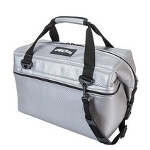 AO Coolers 고밀도 단열재가 있는 카본 소프트 쿨러 블랙 24캔, 24-Can, Silver