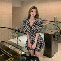 셀러허브(잡화) 여자 봄여름 바캉스 휴가 랩 점프수트