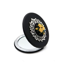 (당일출고)콤팩트 레더 양면거울 -블랙플라워/ 자수퀼트손거울만들기/자수브로치/자수DIY/프랑스자수