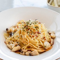 부채살 수비드 스테이크 밀키트 캠핑요리 이태리 레스토랑 맛집 솔리보, 알리오올리오 파스타 [1.5~2인분]