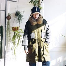 리얼 라쿤퍼 카라 소매 시보리 배색 야상 점퍼