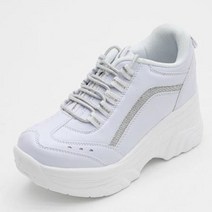 DWNEW-492 여자치어리딩스니커즈