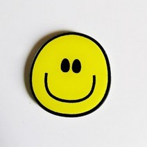 브로우치 활짝 초등학생 유치원 칭찬뱃지 베찌 행복 스마일 뱃지 빼찌 브로치 어린이집 웃음