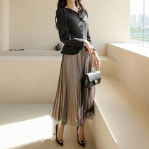 DRN293 페플럼 샤 하트넥 원피스