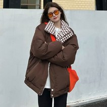 바둑판 커플룩 루즈핏 나른한 디자인 소소한 키 작은 겨울 도톰한 패딩녀