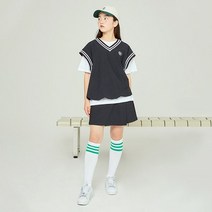 유솔 가벼우면서 핏을 살려주는 쿨링터치소재 짱짱한 스트레치 소재! 어떤 티와도 코디 쉬운 트랜트루즈핏 밑단 스트링으로 조절가능 키153cm 몸무게 35kg (모델 150사이즈착용)